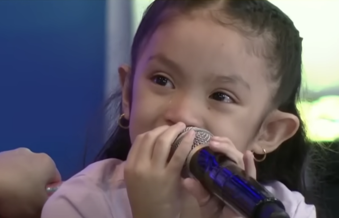 'It's Showtime' child star Kulot tears up over conversation about dad's ...