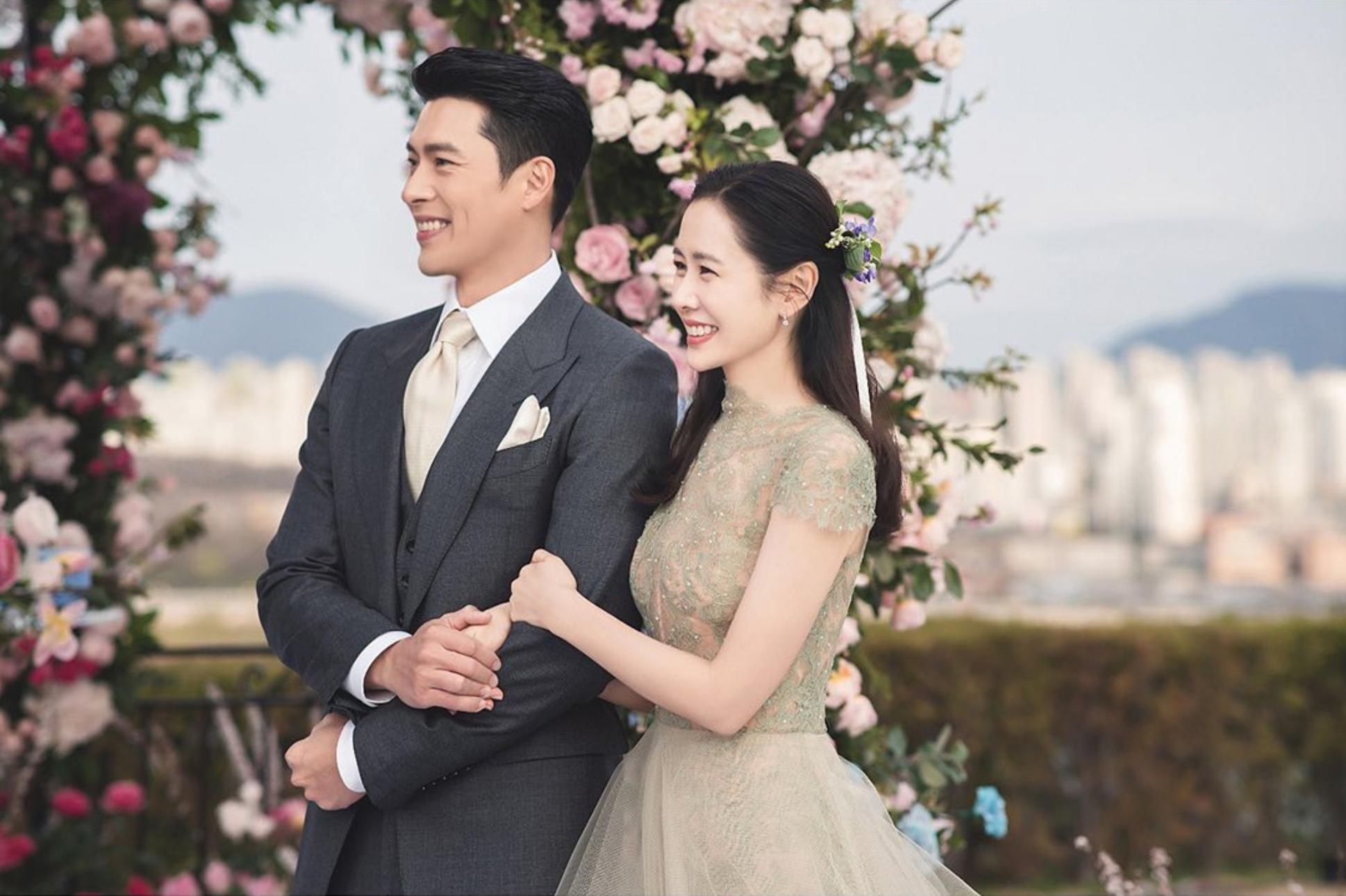 Crash Landing on You” Stars Son Yejin & Hyun Bin Tie the Knot in