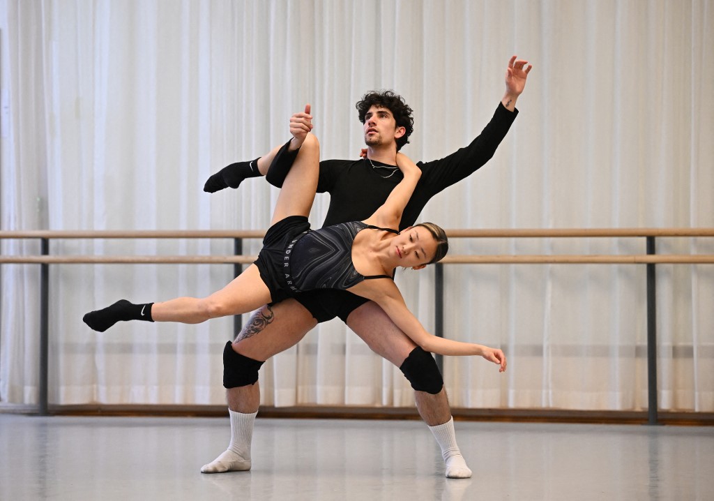 Black Sabbathinspired Dance gets world's first heavy metal ballet