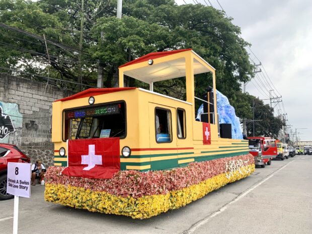 Float of ‘Unravel: A Swiss Side Love Story.’ Image: Hannah Mallorca/INQUIRER.net