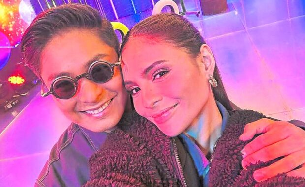 Lovi Poe (right) with Coco Martin STORY: Lovi Poe no longer embarrassed about ‘acting funny’ – and here’s why