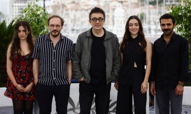 Türk yönetmen Ceylan’ın yönettiği About Dry Grasses’in Soggy Cannes Prömiyeri