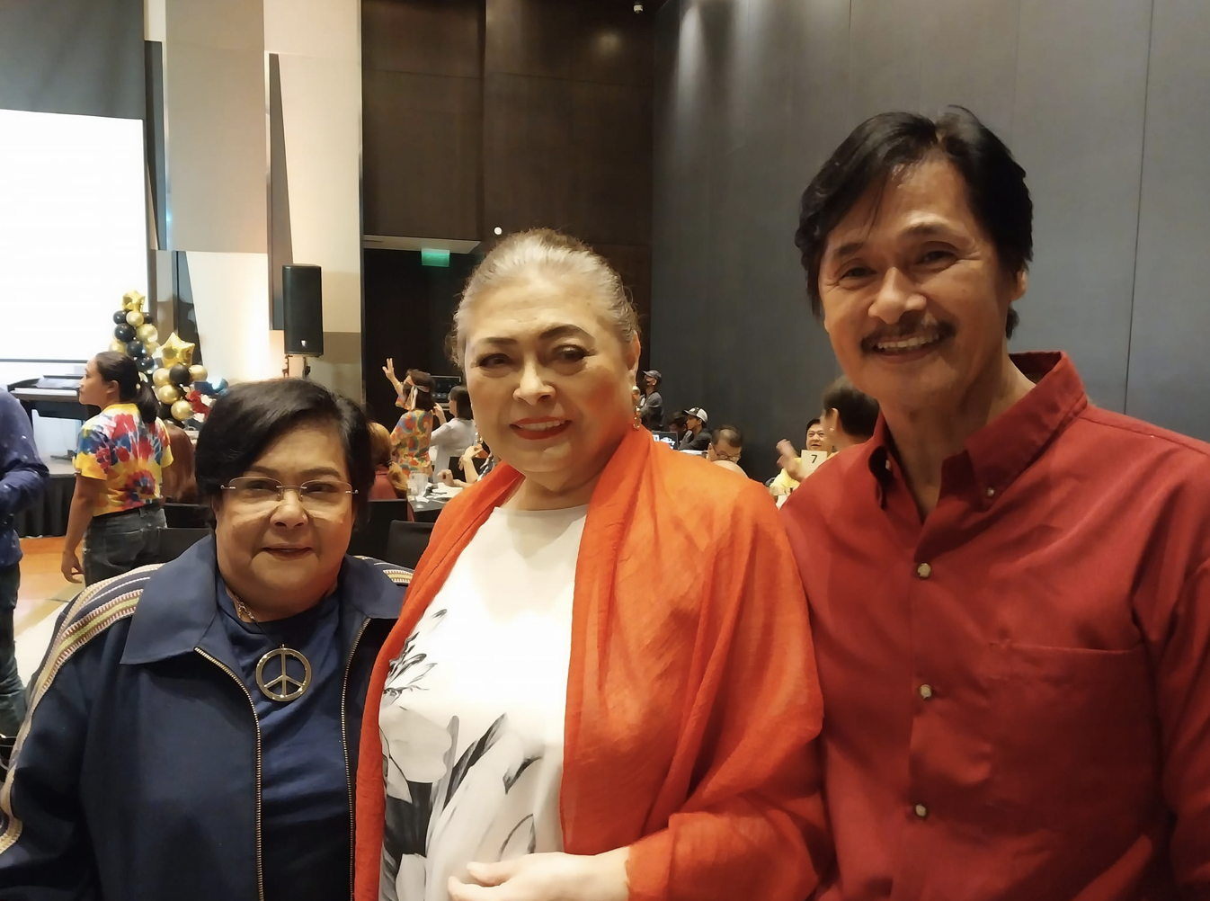 Nora Aunor receives rare photo as birthday gift from Snooky Serna
