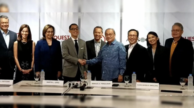 ABS-CBN and TV5's executives. Image: Instagram/@abscbnpr