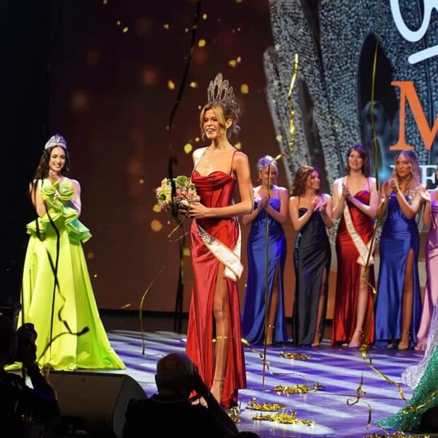 Miss Universe Netherlands Rikkie Valerie Kolle during her coronation. 