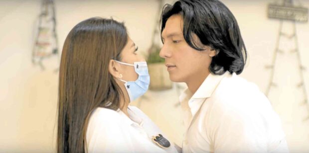 Herlene Budol (left) and Joseph Marco in “Ang Babae sa Likodng Face Mask”