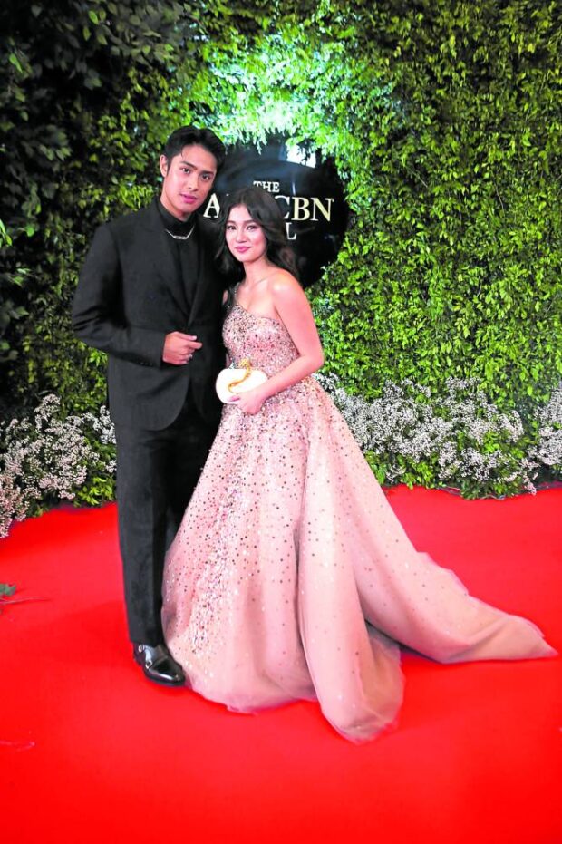 Donny Pangilinan (left) and Belle Mariano

