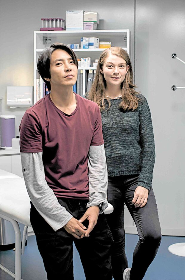 Tomohisa Yamashita (left) and O’Donnelly in “The Head” Season 1 —HBO ASIA