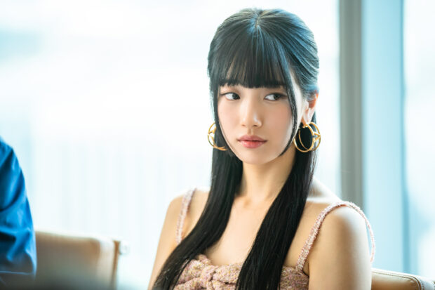 Bae Suzy as Lee Doona in K-drama "Doona!". Image: Kim Seung-wan via Netflix