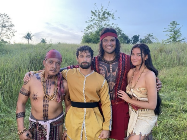 Bea Alonzo with Hector Davod Jr. and other co-stars in "1521". Image from Instagram / @hecdavidjr