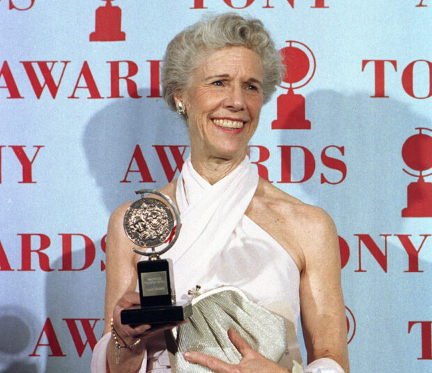 FILE - Actress Frances Sternhagen holds her award for best featured actress in a play for her performance in "The Heiress" during the Tony Awards in New York on June 4, 1995. Sternhagen, the veteran character actor who won two Tony Awards and became a familiar maternal face to TV viewers later in life in such shows as “Cheers,” “ER,” “Sex and the City” and “The Closer,” has died. She was 93. (AP Photo/Richard Drew, File)