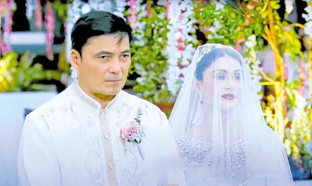 Abellana (right) with Gabby Concepcion in “Stolen Life” —GMA NETWORK