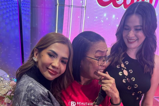 Lolit Solis (middle) confirmed that she reconciled with Bea Alonzo (rightmost). Image: Instagram/@akosilolitsolis