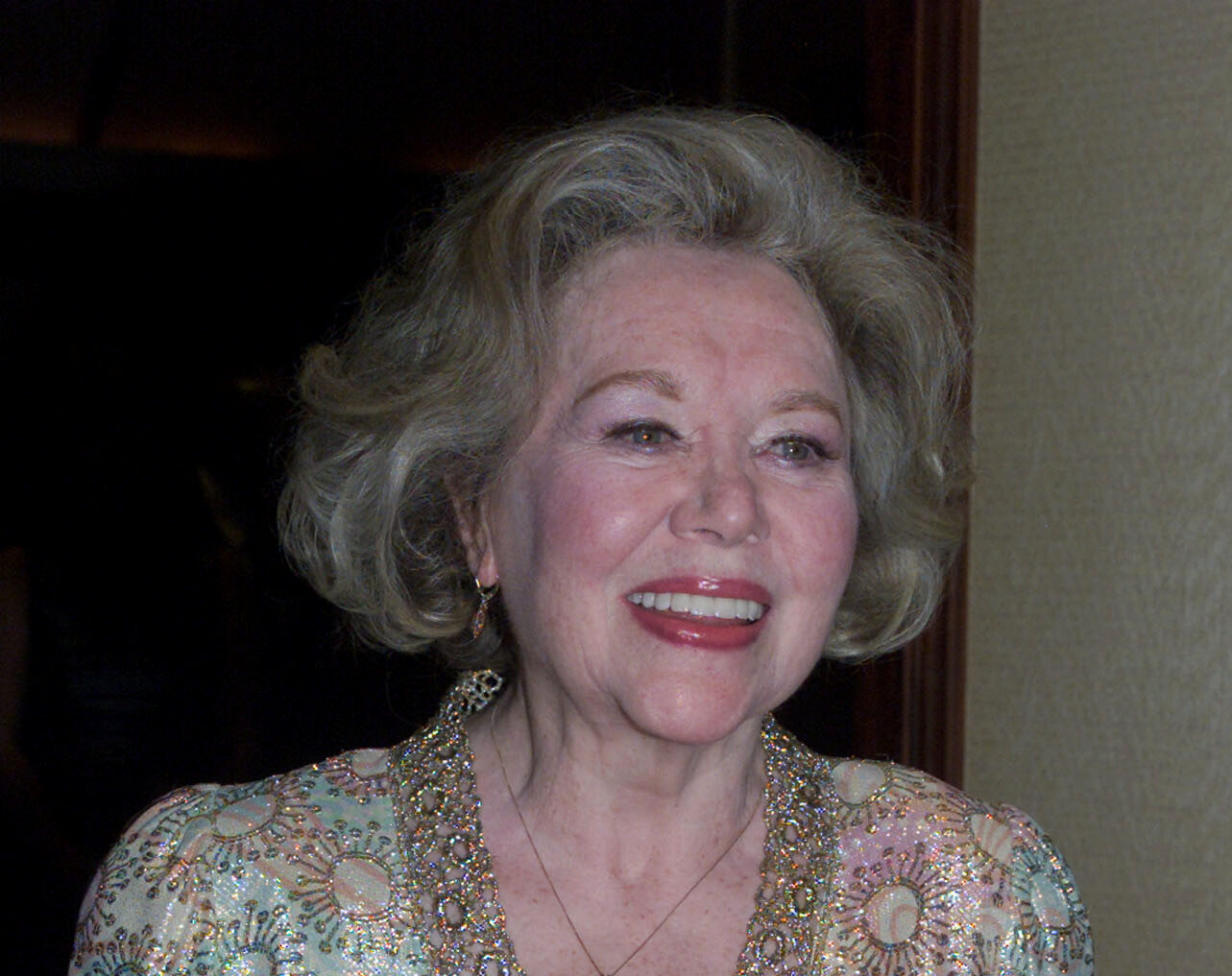 Glynis Johns, 'Mary Poppins' Actress, Dead At 100