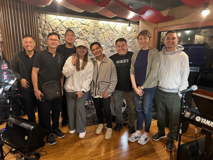Ogie Alcasid (fourth from left) and Odette Quesada (sixth from left) while rehearsing for their show. Image: Facebook/Ogie Alcasid