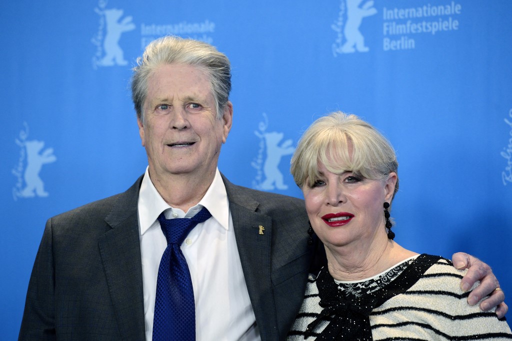 Brian Wilson (left) and his wife Melinda Ledbetter