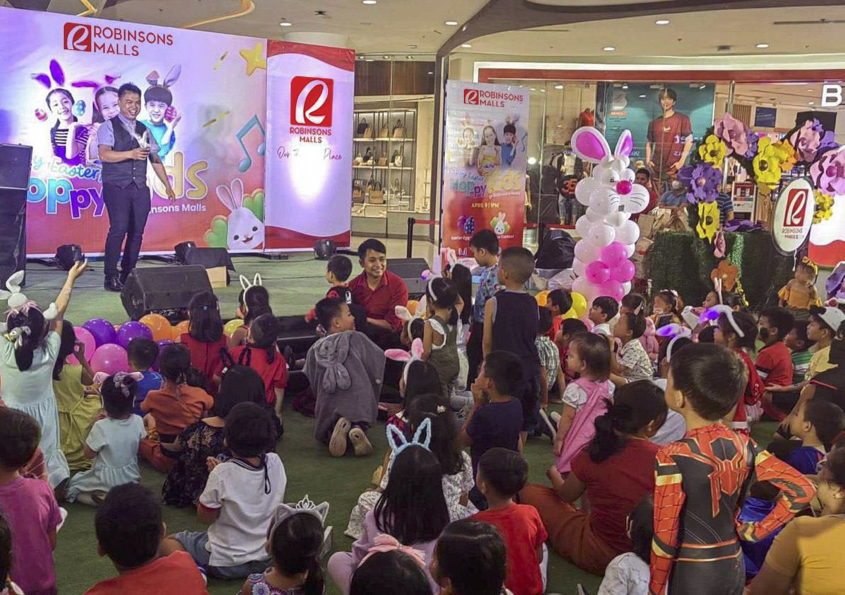 Robinsons Malls Easter activities
