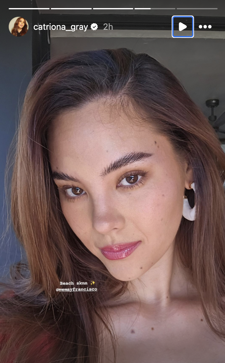 Catriona Gray goes on beach trip in Batangas 