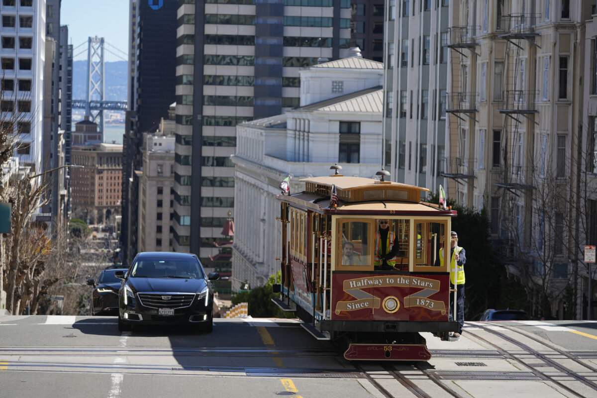 cable car dedicated to Tony Bennett