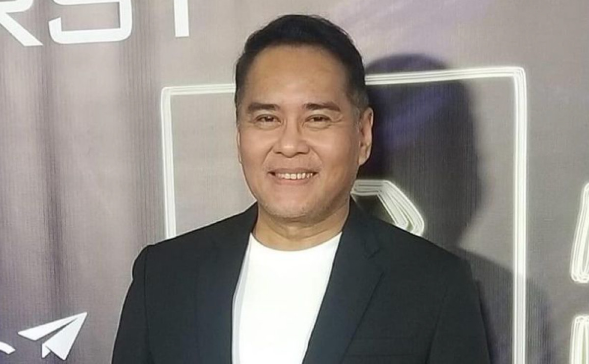 John Arcilla believes taking care of old parents is 'normal, child’s duty'