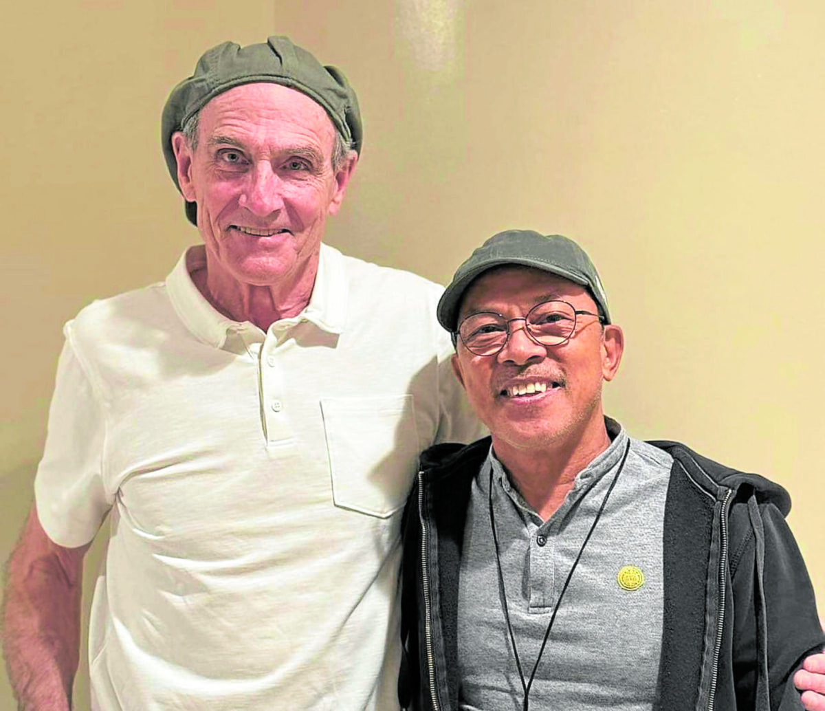 James Taylor (left) and Noel Cabangon