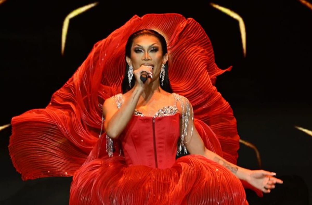 Marina Summers steals Miss Universe Philippines show with fiery performance