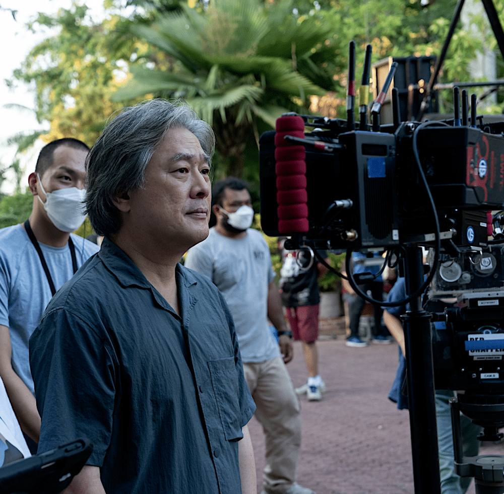 Park Chan-wook likens making films, TV series to painting and photography