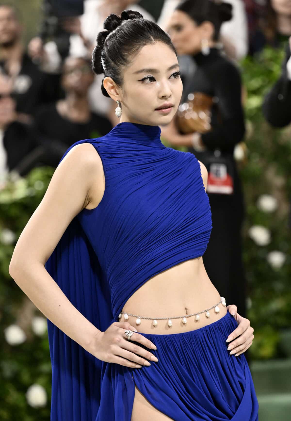 Jennie Kim attends The Metropolitan Museum of Art's Costume Institute benefit gala celebrating the opening of the "Sleeping Beauties: Reawakening Fashion" exhibition on Monday, May 6, 2024, in New York. Image: Evan Agostini/Invision/AP