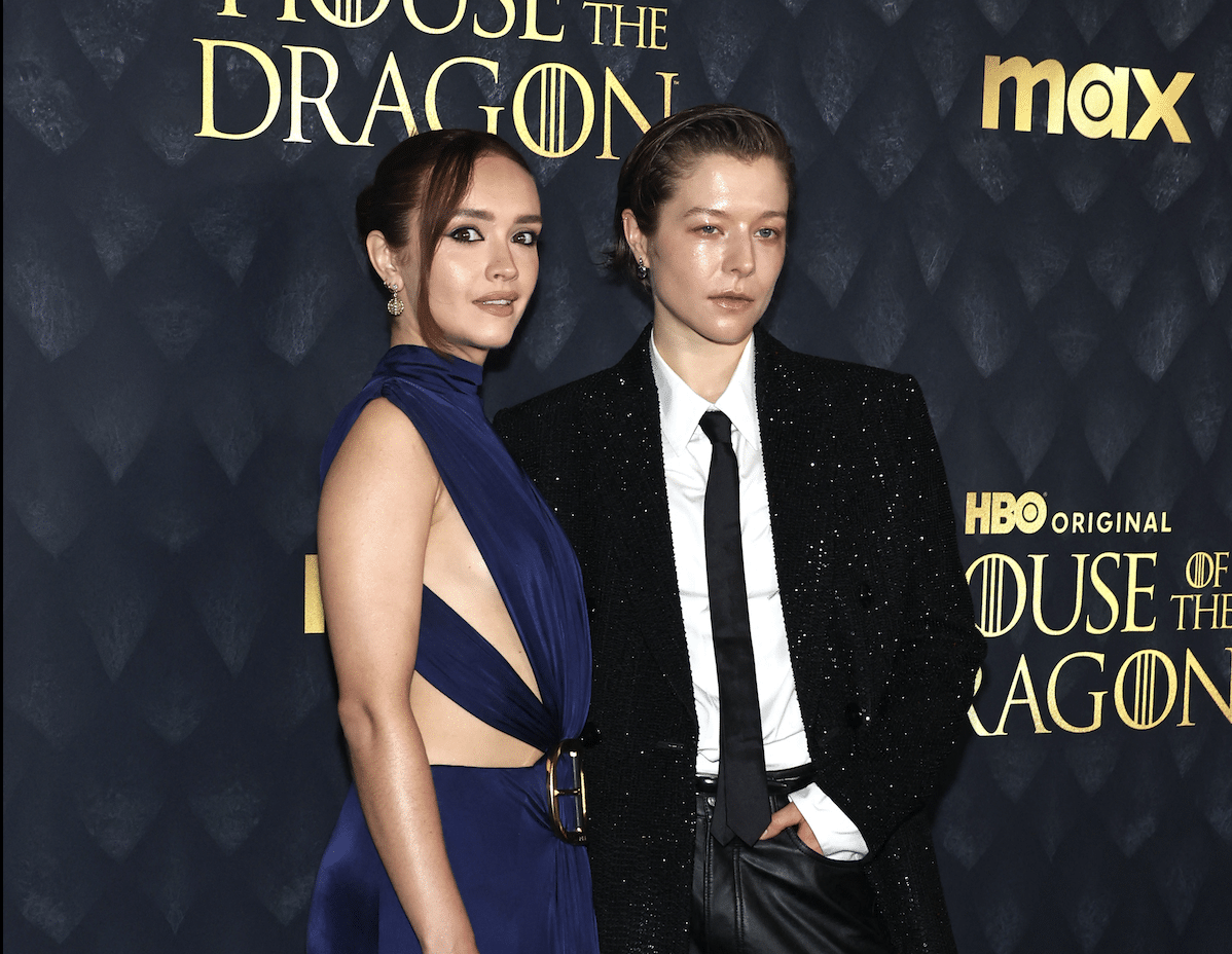 NEW YORK, NEW YORK - JUNE 03: (L-R) Olivia Cooke and Emma D'arcy attend HBO's "House Of The Dragon" Season 2 Premiere at Hammerstein Ballroom on June 03, 2024 in New York City. (Photo by Jamie McCarthy / GETTY IMAGES NORTH AMERICA / Getty Images via AFP)