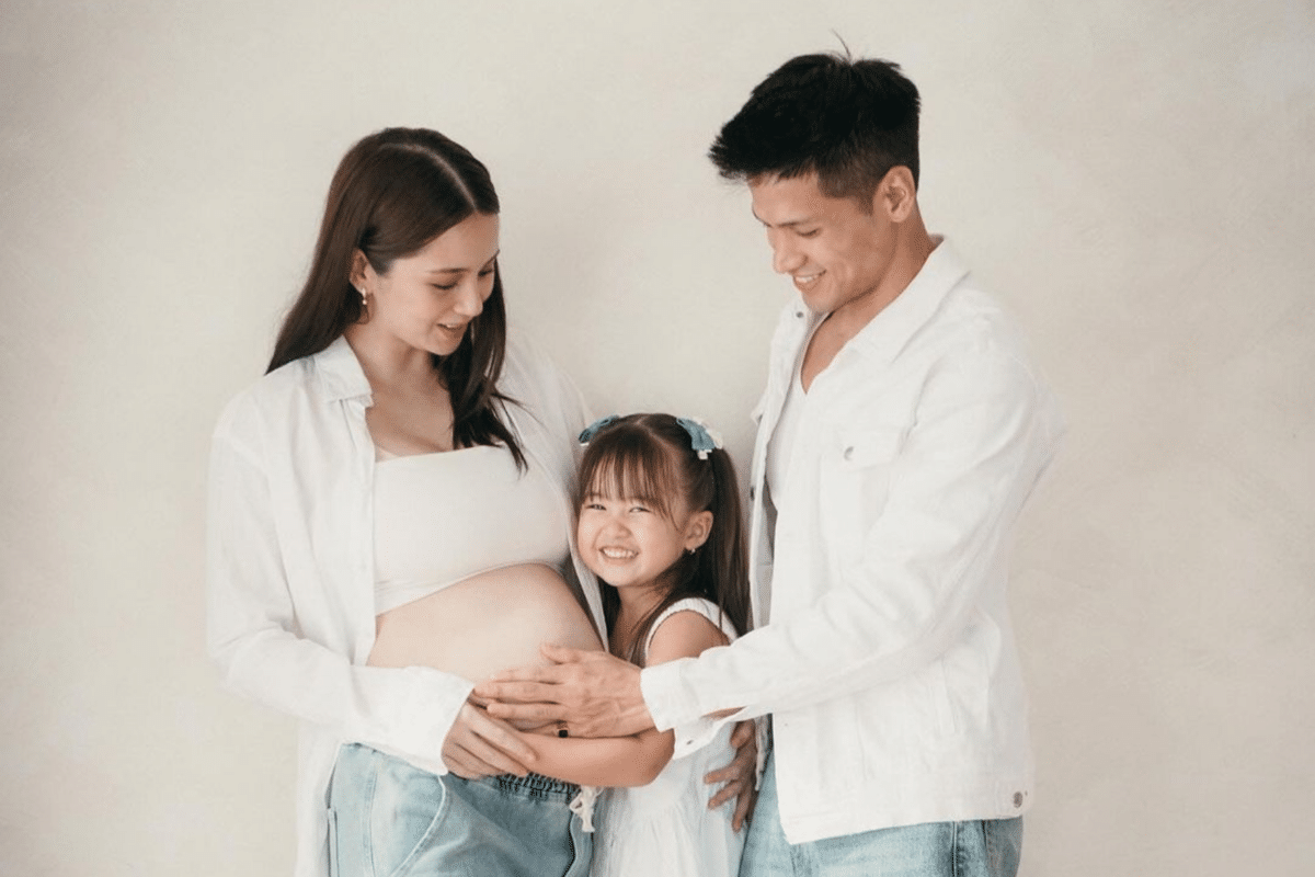 Vin Abrenica, Sophie Albert expecting second child