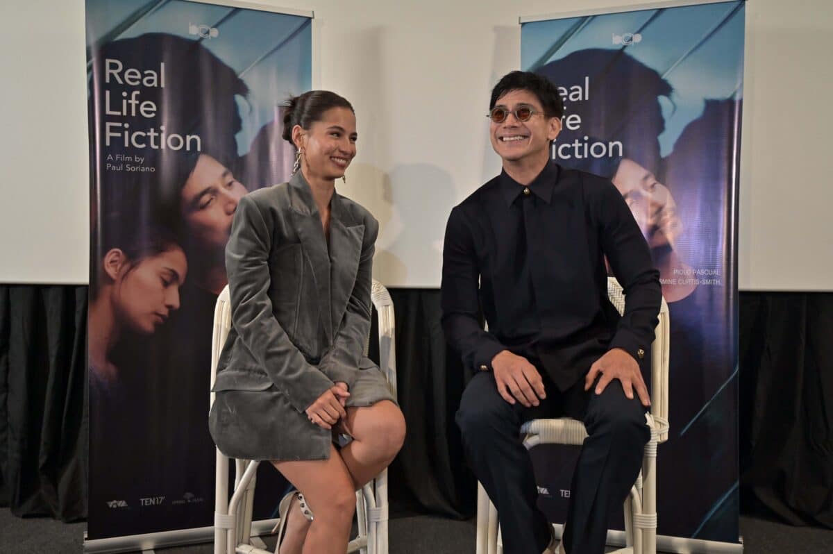 JasmineCurtis-Smith
(left) and Piolo
Pascual during
a talkback
after a special
media screening
of “Real Life
Fiction”