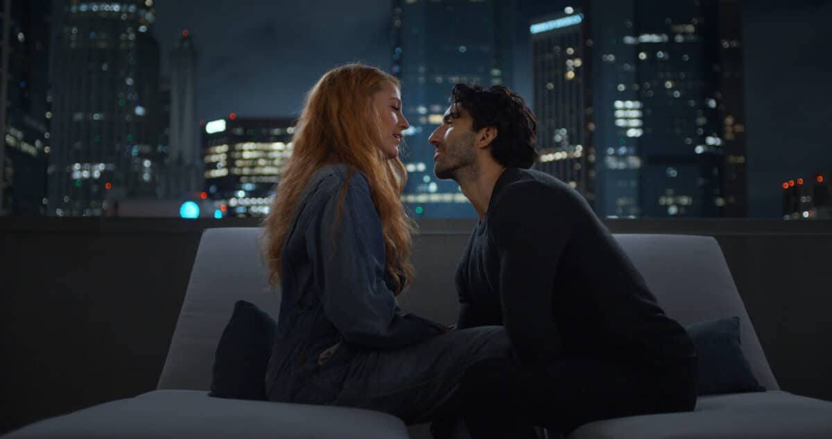 Blake Lively and Justin Baldoni star in IT ENDS WITH US.