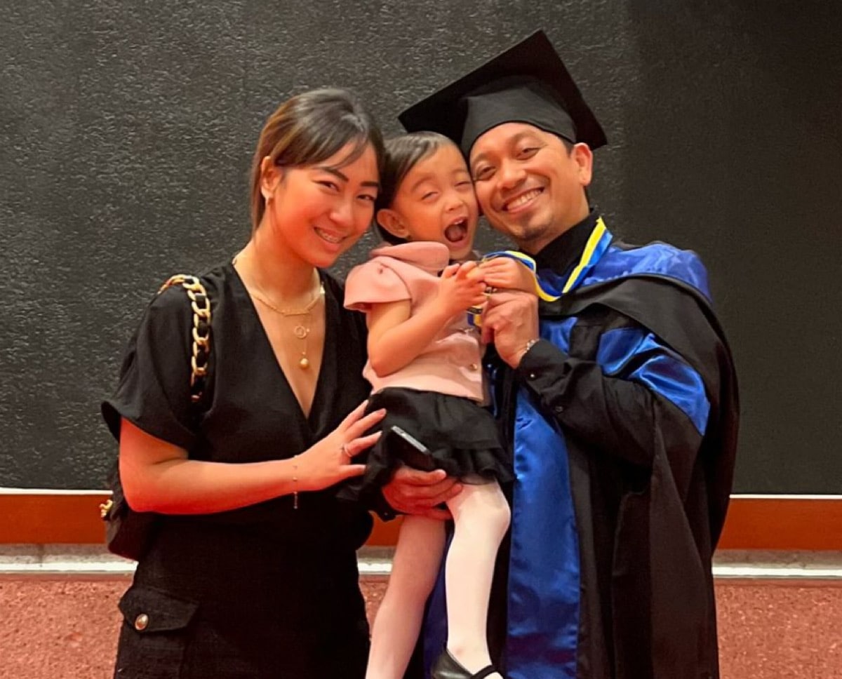 Jhong Hilario earns master’s degree, finishes with highest merit