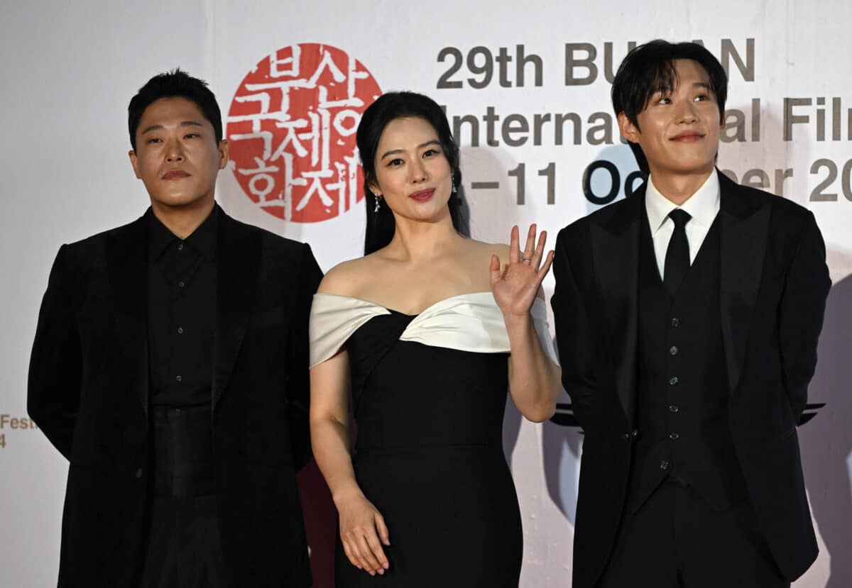 ‘K-CULTURE’ Actors Im Seong-Jae, KimHyun-joo and KimSung-cheol arrive at the Busan International Film Festival on Oct. 2,to promote their horror series “Hellbound,” whose second season will be shown on Netflix later this month.