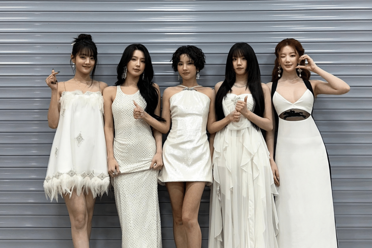 (G)I-DLE confirms full-unit contract renewal at 2024 Melon Music Awards. Image: X/@G_I_DLE