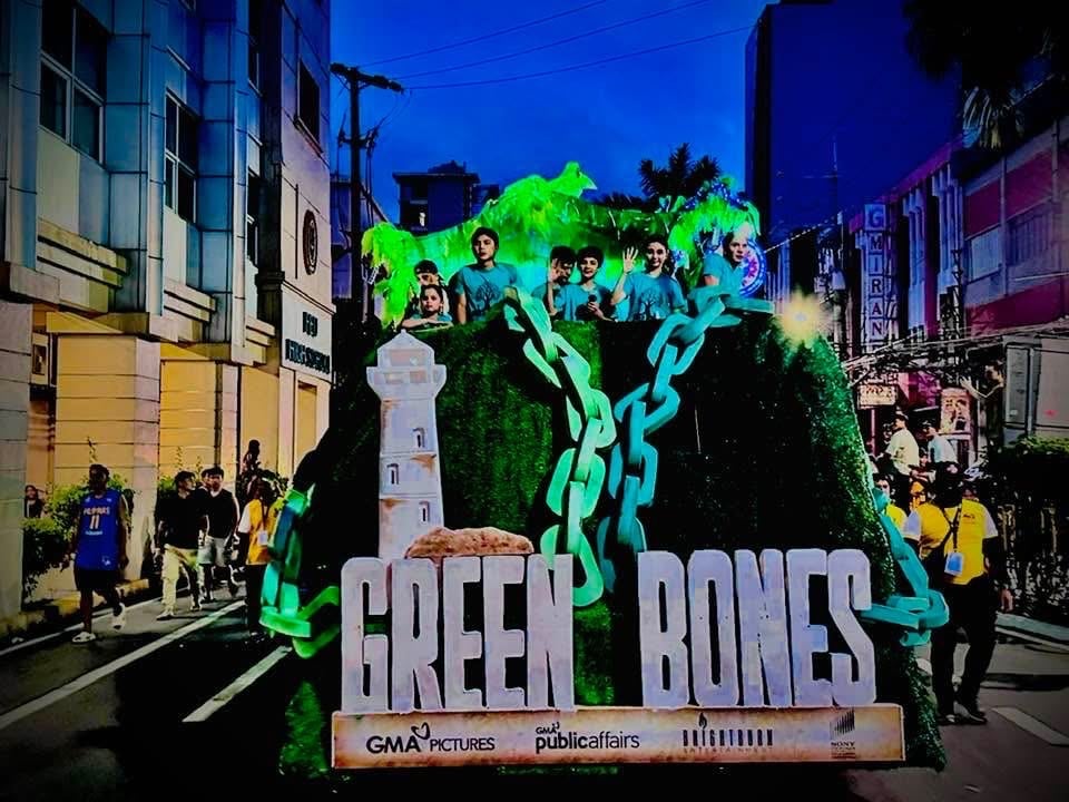 The float of "Green Bones" starring Dennis Trillo and Ruru Madrid. Image: Facebook/GMA Pictures