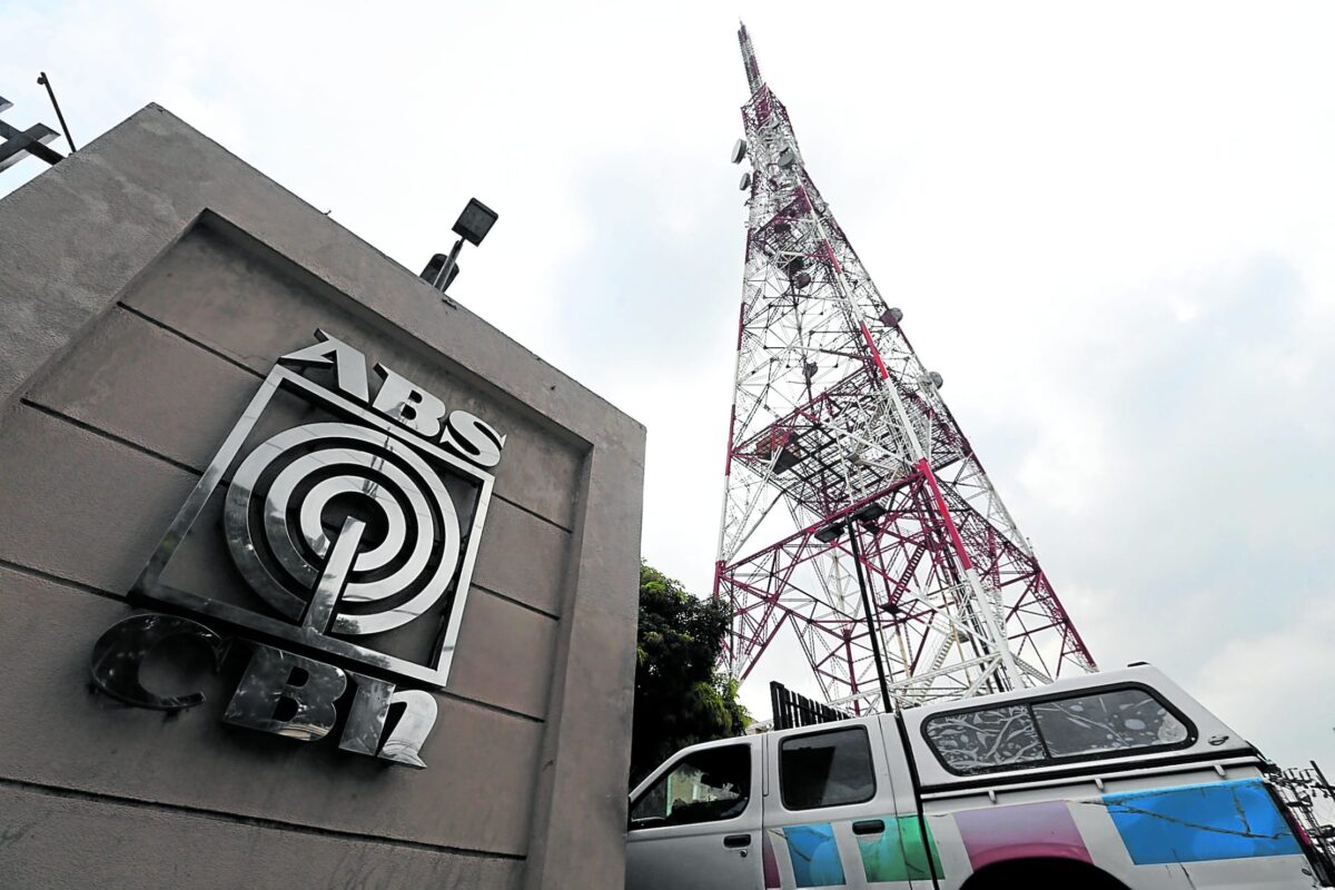 ABS-CBN ‘not aware,’ but grateful for 5th franchise renewal attempt. Image: Inquirer File Photo