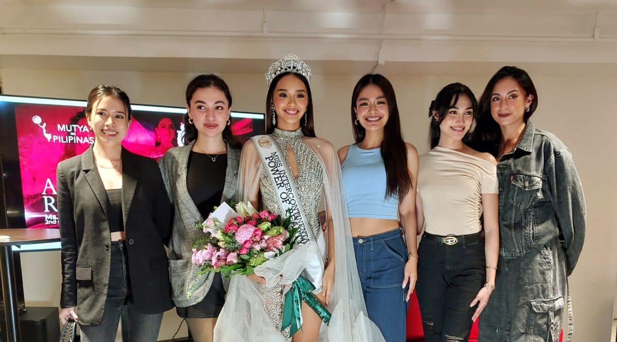 Mutya ng Pilipinas queens (from left) Justine Teng, Iona gibbs, Alyssa Redondo, Xena Ramos, Megan Campell, and Shannon Robinson. Image: Armin P. Adina/INQUIRER.net