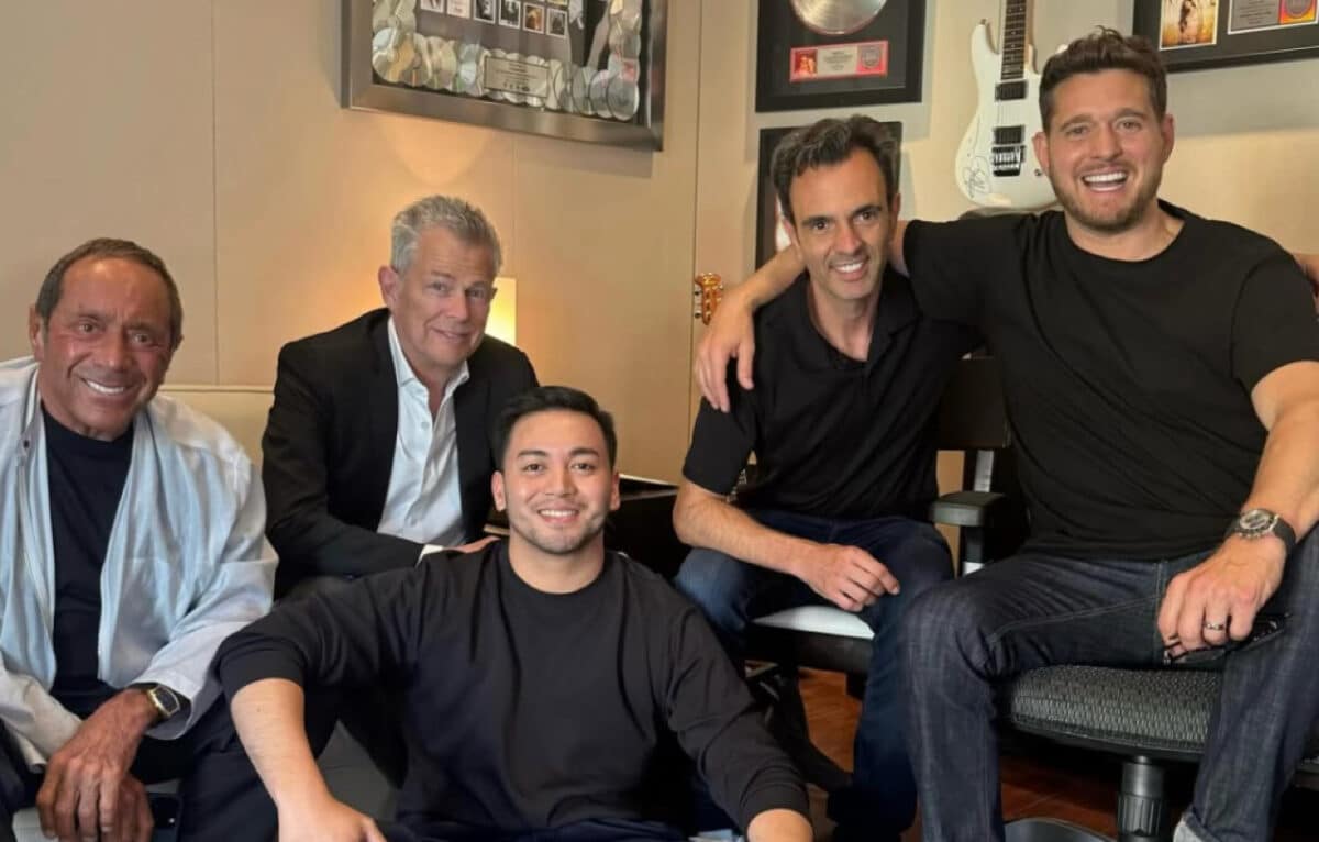 Sofronio Vasquez bonds with Michael Bublé, Paul Anka, David Foster