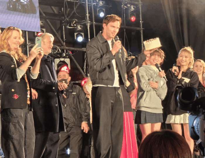 Nicholas Hoult celebrates birthday at Tokyo Comic Con 2025