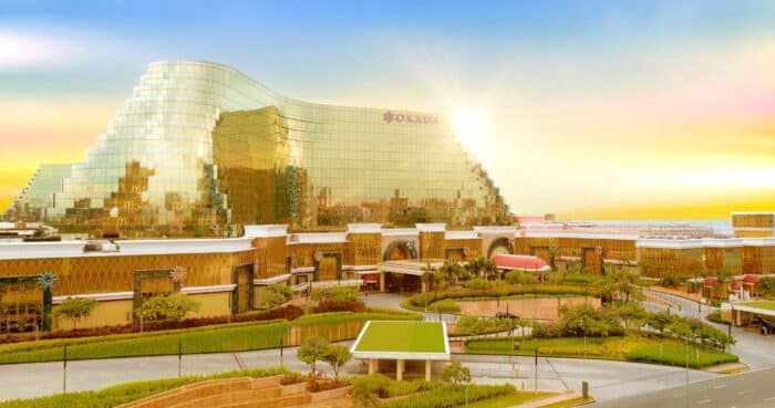 Okada Manila marks 7-year Forbes Travel Guide 5-Star Streak