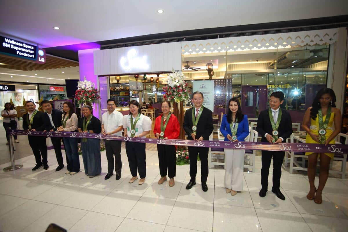 Cabalen Tsurumaru and Soi SM Iloilo