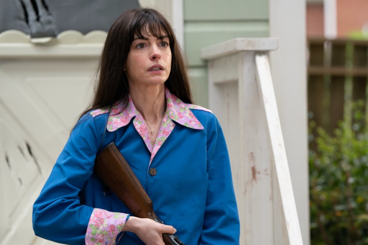 Anne Hathaway explores identity, motherhood in ‘The End of Oak Street’
